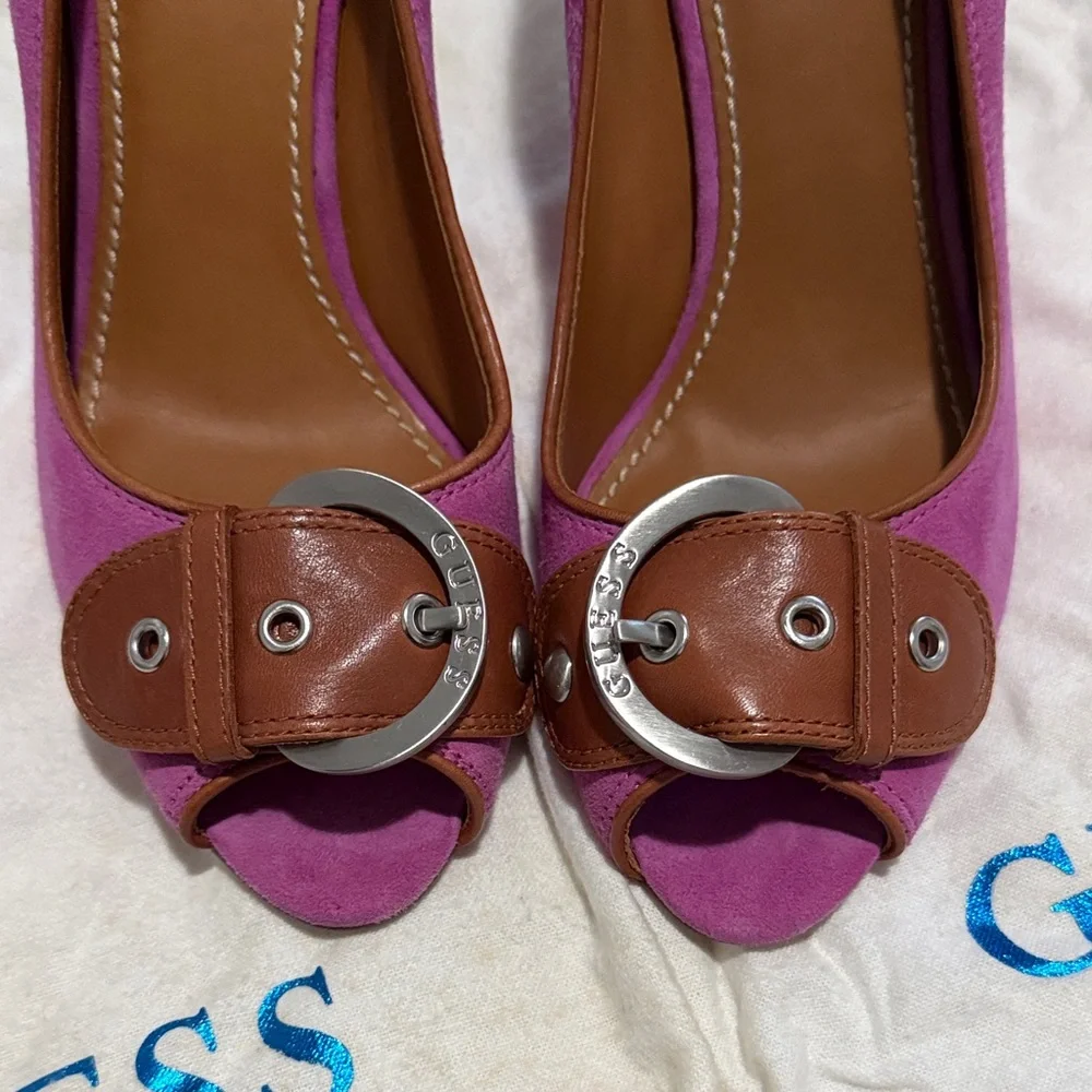Guess Chic Pink and Brown Peep Toe Heels - Picture 5 of 7